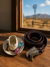 Load image into Gallery viewer, Western Cowboy Hat Ashtray
