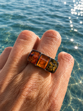 Load image into Gallery viewer, Three Amber Stone Ring
