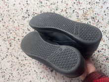 Load image into Gallery viewer, Reebok High Tops Shoes
