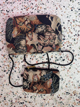 Load image into Gallery viewer, Cat Tapestry Handbag Purse with Wallet
