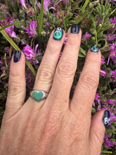 Load image into Gallery viewer, 1980&#39;s Turquoise Heart Ring
