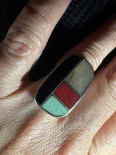 Load image into Gallery viewer, Block Inlay Ring
