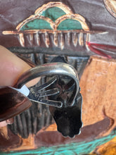 Load image into Gallery viewer, Green Turquoise Long Ring
