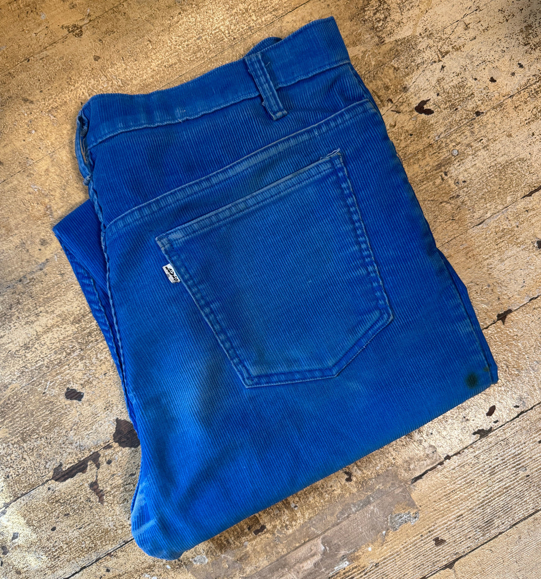 Blue Levis Corduroy Pants- Mens Size 36