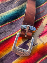 Load image into Gallery viewer, Vintage Brighten Cross Leather Belt
