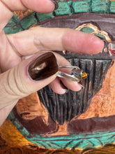 Load image into Gallery viewer, Tigerseye Open Sides Ring
