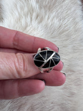 Load image into Gallery viewer, Onyx Oval Double Band Ring
