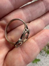 Load image into Gallery viewer, Vintage Hear Initial Sterling Silver Ring
