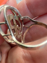 Load image into Gallery viewer, Vintage Hear Initial Sterling Silver Ring
