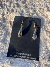Load image into Gallery viewer, Vintage Taxco Mexico Teardrop Dangle Earrings

