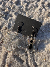 Load image into Gallery viewer, Vintage Taxco Mexico Jet Spider and Web Earrings
