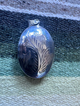 Load image into Gallery viewer, Vintage Sterling Silver Oval Locket
