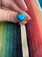 Load image into Gallery viewer, Round Turquoise Ring
