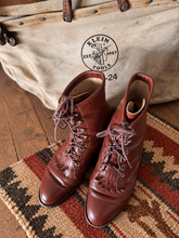 Load image into Gallery viewer, Vintage Mens Justin Brown Lace Up Ropers
