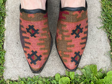 Load image into Gallery viewer, Kilim Neiman Marcus Slides
