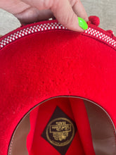 Load image into Gallery viewer, Vintage Red Felt  Hat
