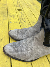 Load image into Gallery viewer, Tony Lama Leather Boots~ Mens Size 11 D

