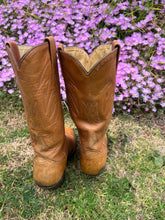 Load image into Gallery viewer, Montana Tan Leather Boots ~ Womens Size 7.5
