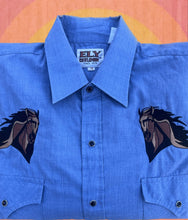 Load image into Gallery viewer, Double Horse Western Shirt

