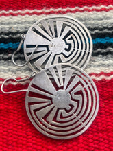 Load image into Gallery viewer, Yin Yang Maze  Earrings
