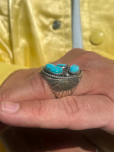 Load image into Gallery viewer, Navajo Three Stone Turquoise Ring

