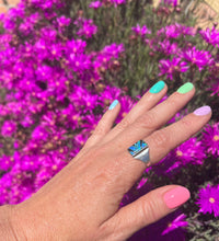 Load image into Gallery viewer, Opal Jet Inlay Ring
